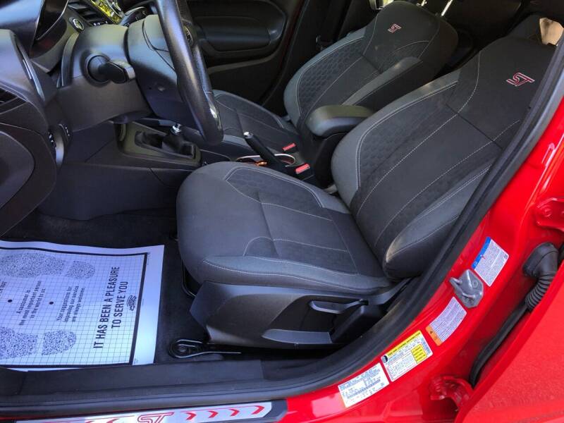 2014-ford-fwwiesta-st-4dr-hatchback